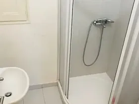 Pronájem bytu 1+kk, Praha, Slezská, 22 m2