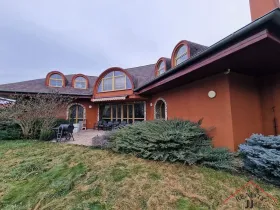 Prodej rodinného domu, Ohrobec, 590 m2