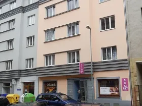 Pronájem bytu 3+1, Cheb, Mánesova, 80 m2