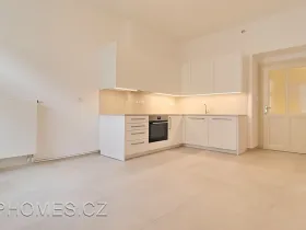 Pronájem bytu 3+1, Praha - Nové Město, Podskalská, 100 m2