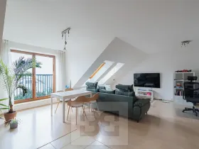 Pronájem bytu 2+kk, Praha - Dolní Chabry, U jízdárny, 81 m2