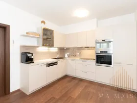 Pronájem bytu 3+kk, Praha - Záběhlice, Švehlova, 79 m2