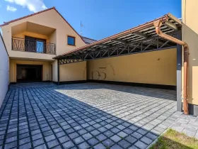 Prodej rodinného domu, Valtice, Sobotní, 253 m2