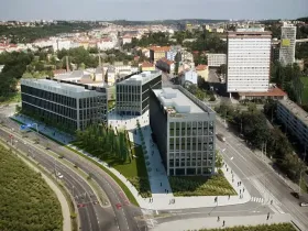 Pronájem kanceláře, Praha - Karlín, Sokolovská, 560 m2