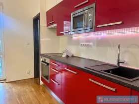 Pronájem bytu 3+kk, Brno, Merhautova, 52 m2
