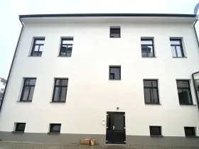 Pronájem bytu 1+kk, České Budějovice, Rudolfovská tř., 33 m2