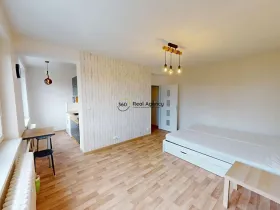 Pronájem bytu 1+kk, Praha - Zbraslav, Tunelářů, 30 m2