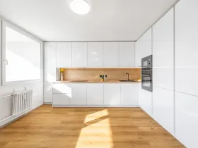 Prodej bytu 3+kk, Praha - Bohnice, Zelenohorská, 75 m2