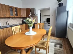 Pronájem bytu 2+1, Zákolany, 82 m2