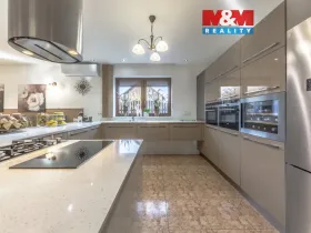 Prodej rodinného domu, Mladá Boleslav - Mladá Boleslav II, 9. května, 325 m2