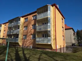Prodej bytu 3+1, Frenštát pod Radhoštěm, Školská čtvrť, 67 m2