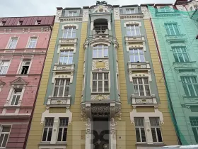 Pronájem bytu 2+1, Karlovy Vary, Koptova, 55 m2