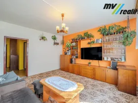 Prodej bytu 3+1, Český Dub, Mírové sídliště, 63 m2