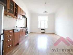 Pronájem bytu 2+kk, Praha - Košíře, Plzeňská, 55 m2