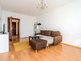 Prodej bytu 3+1, Praha - Troja, Mazurská, 67 m2