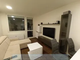 Pronájem bytu 2+kk, Praha - Kobylisy, Frýdlantská, 48 m2