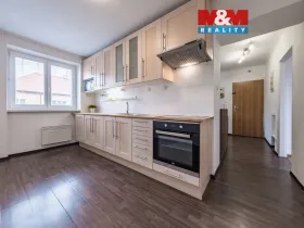 Prodej bytu 2+1, Milovice, Dukelská, 61 m2