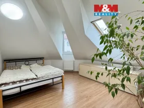 Pronájem bytu 2+kk, Olomouc, Hodolanská, 51 m2