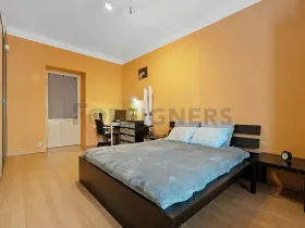 Prodej bytu 2+kk, Praha, 5. května, 51 m2