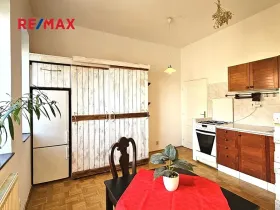 Pronájem bytu 2+kk, Praha - Břevnov, U Ladronky, 50 m2