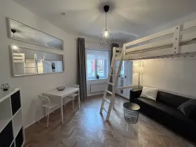 Pronájem bytu 1+kk, Praha - Libeň, Vacínova, 23 m2