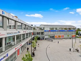 Pronájem obchodního prostoru, Praha - Hloubětín, Poděbradská, 110 m2