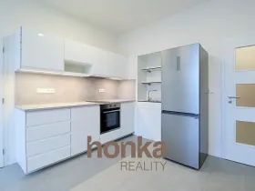 Pronájem bytu 2+kk, Praha - Holešovice, Dělnická, 50 m2