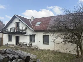 Prodej chalupy, Častrov, 180 m2