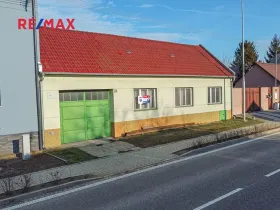 Prodej rodinného domu, Vracov, Bzenecká, 209 m2