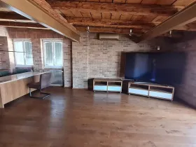 Pronájem bytu 4+1, České Budějovice - České Budějovice 1, U Černé věže, 130 m2