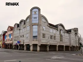 Pronájem kanceláře, Nymburk, Náměstí Přemyslovců, 12 m2