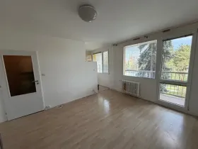 Pronájem bytu 1+kk, Praha - Střížkov, Českolipská, 28 m2