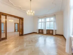Pronájem bytu 6+kk a větší, Praha - Střešovice, Slunná, 272 m2