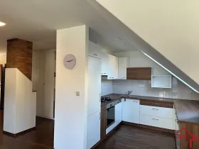 Pronájem bytu 2+kk, Zlín, 81 m2