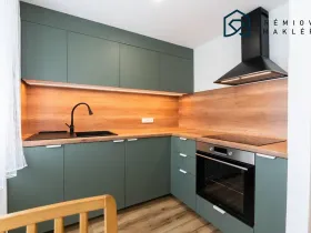 Pronájem bytu 1+1, Meziboří, Okružní, 30 m2