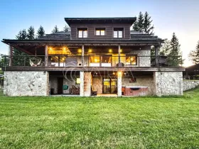 Prodej rodinného domu, Vrchlabí, 429 m2