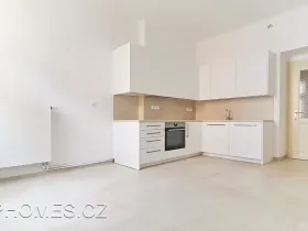 Pronájem bytu 3+1, Praha - Nové Město, Podskalská, 100 m2
