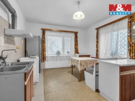 Prodej rodinného domu, Ždírec nad Doubravou, Družstevní, 225 m2
