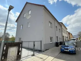 Pronájem bytu 1+kk, Chabařovice, V Aleji, 50 m2