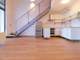 Pronájem bytu 2+kk, Praha - Libeň, U libeňského pivovaru, 56 m2