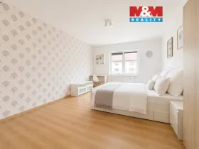 Prodej bytu 2+1, České Budějovice - České Budějovice 5, Ledenická, 72 m2