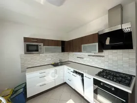 Pronájem bytu 2+1, Karlovy Vary, Konečná, 62 m2