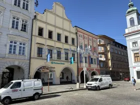 Pronájem kanceláře, České Budějovice, nám. Přemysla Otakara II., 90 m2