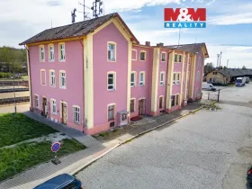 Prodej činžovního domu, Veselí nad Lužnicí - Veselí nad Lužnicí II, Nádražní, 1121 m2