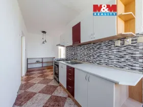 Prodej bytu 3+1, Sokolov, Mánesova, 60 m2