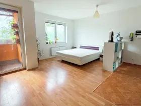 Prodej bytu 1+kk, Praha - Libuš, Dobronická, 42 m2