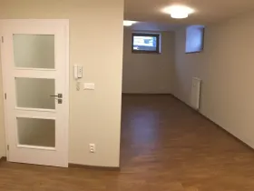 Pronájem bytu 1+kk, Praha - Kunratice, K Borovíčku, 38 m2