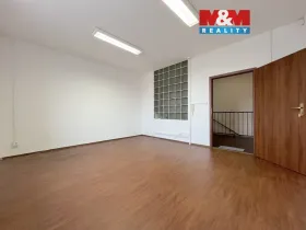 Pronájem kanceláře, Prostějov, nám. Spojenců, 18 m2