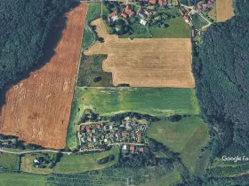 Prodej pole, Lešany, 19116 m2