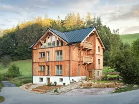 Prodej rodinného domu, Benecko, 342 m2